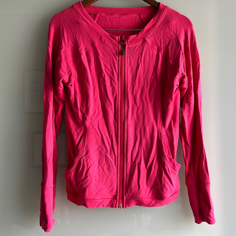 Pink lululemon yoga jacket